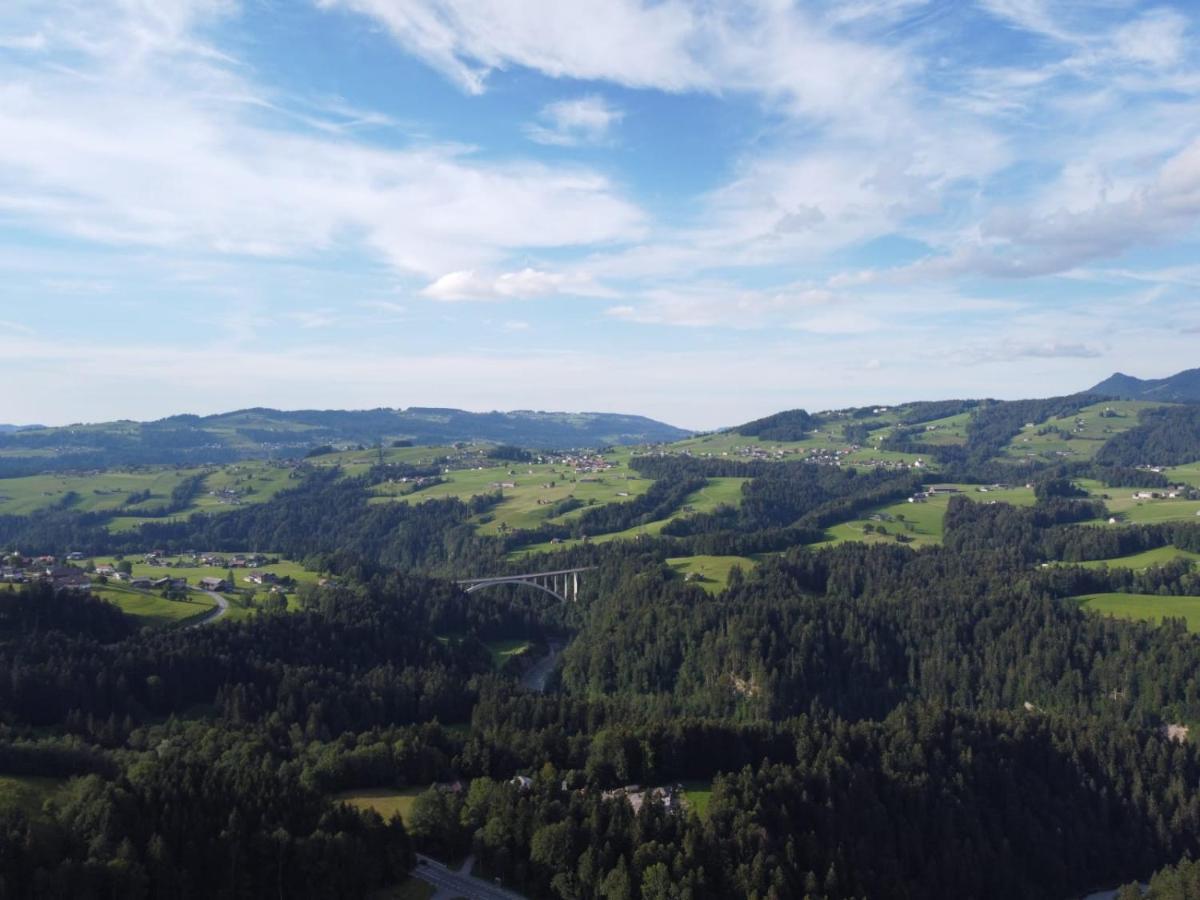 Ferienhaus Am Waldrand Von Egg Bregenzer Wald エクステリア 写真